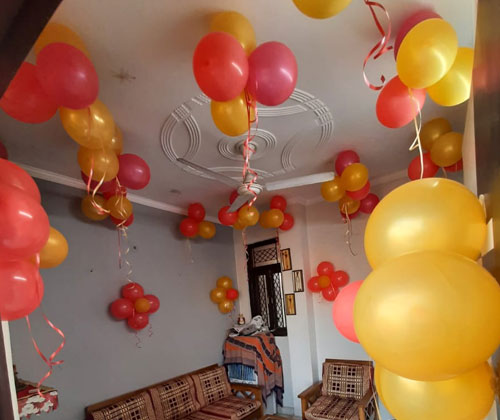 Balloon Decoration in Mayapuri